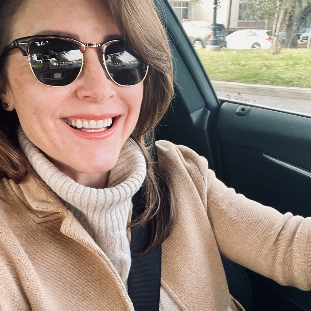 Meet your Posher, Constance